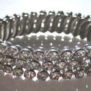 Vintage Women's rhinestone bracelet